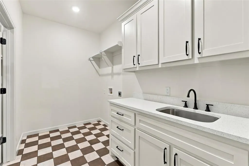 Photo 37 — 9301 Elisabeth Drive, Guthrie, OK 73044
