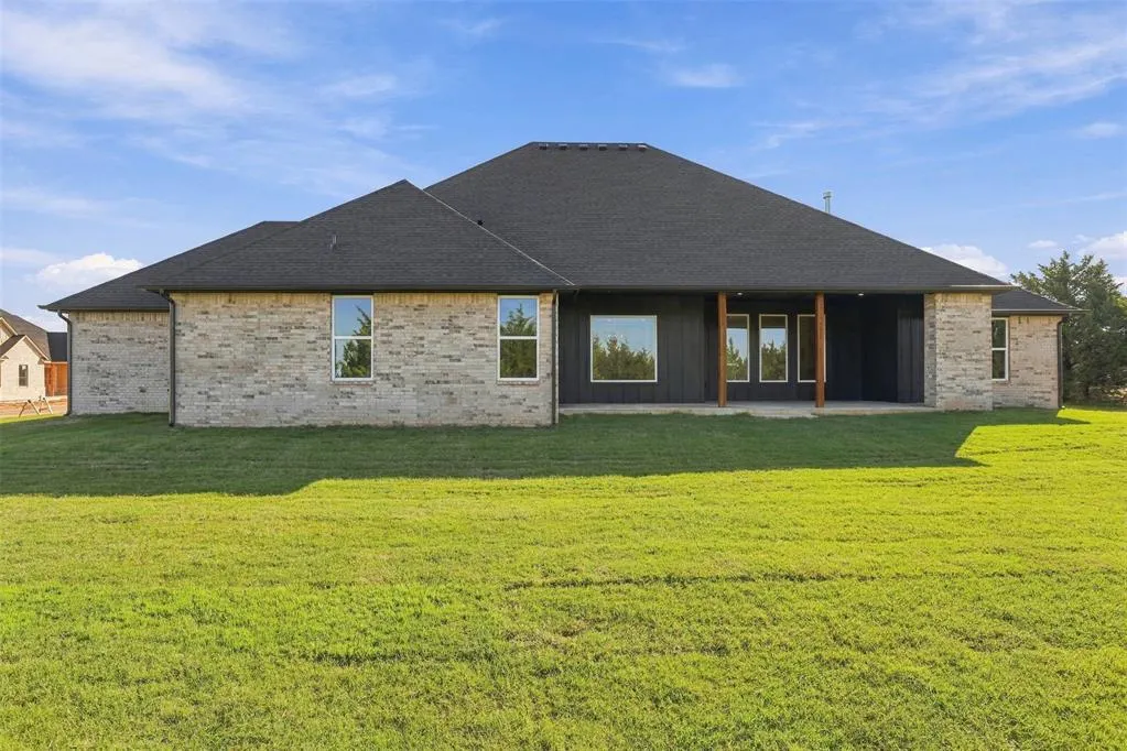 Photo 39 — 9301 Elisabeth Drive, Guthrie, OK 73044