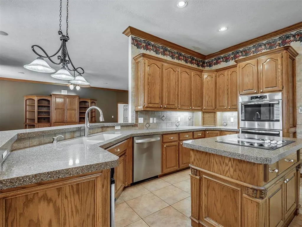 Photo 15 — 3550 N County Line Road, Newcastle, OK 73065