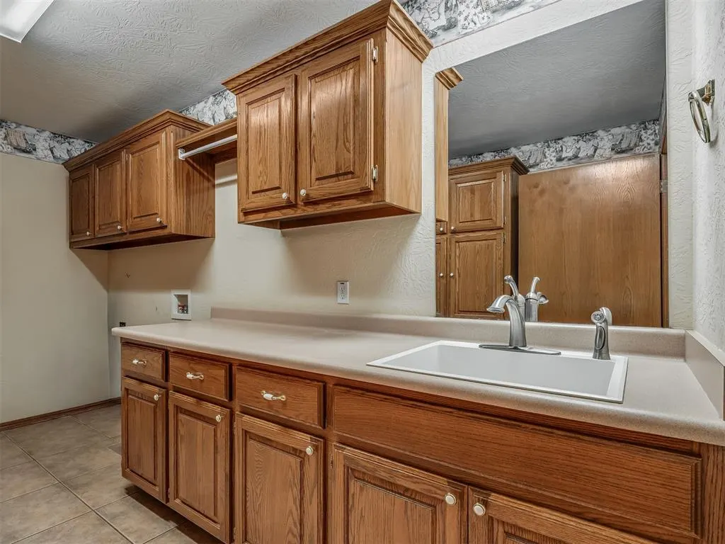 Photo 38 — 3550 N County Line Road, Newcastle, OK 73065