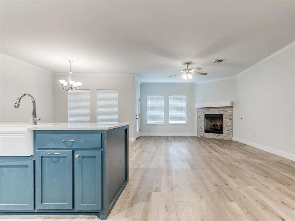 Photo 3 — 108 W 4th Street, Arcadia, OK 73007
