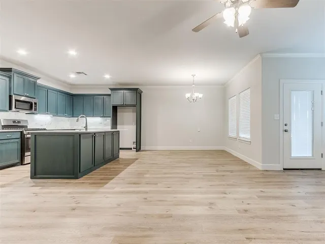 Photo 7 — 108 W 4th Street, Arcadia, OK 73007