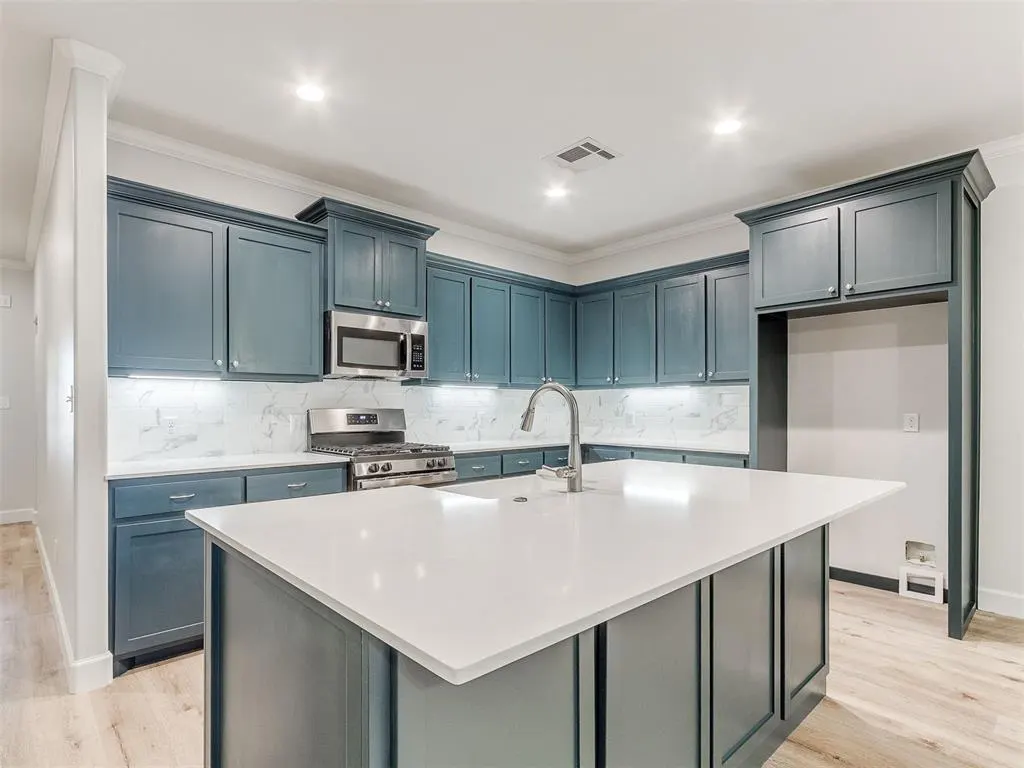 Photo 11 — 108 W 4th Street, Arcadia, OK 73007