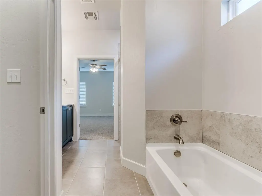 Photo 24 — 108 W 4th Street, Arcadia, OK 73007