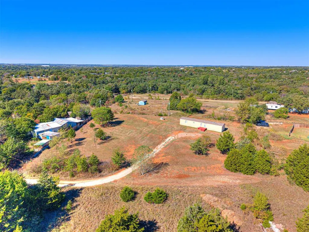 Photo 8 — 2650 Woodbury Place, Guthrie, OK 73044
