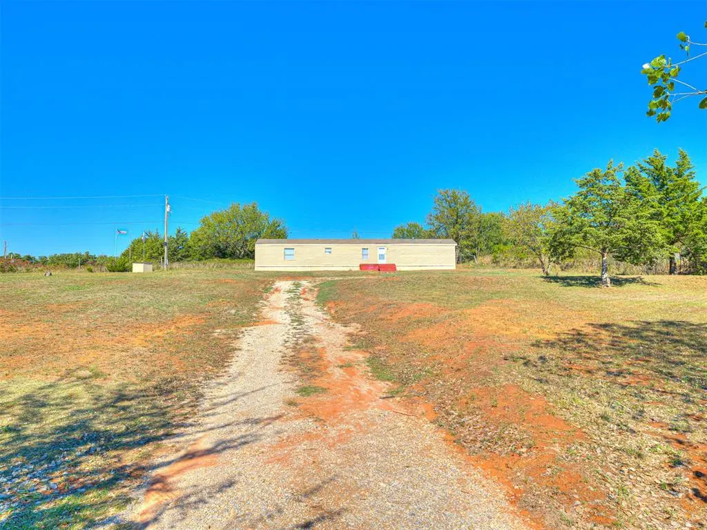 Photo 14 — 2650 Woodbury Place, Guthrie, OK 73044