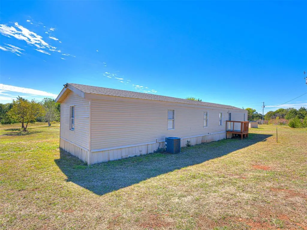 Photo 23 — 2650 Woodbury Place, Guthrie, OK 73044