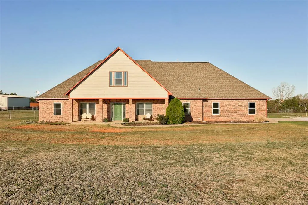 Front exterior — 7421 High Meadows Lane, Piedmont, OK 73078