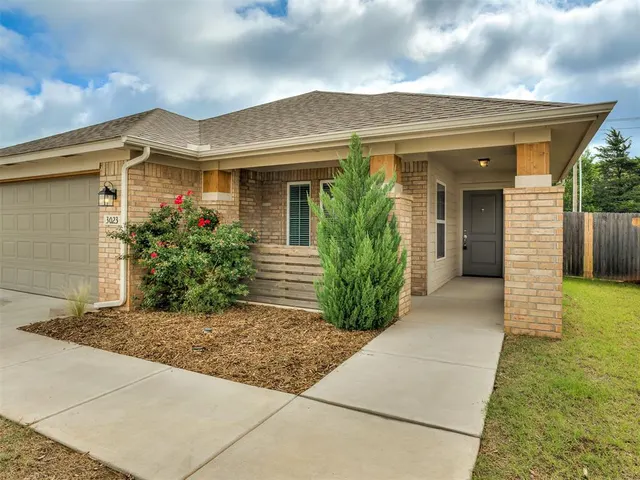 Photo 2 — 3023 Wister Road, Norman, OK 73069