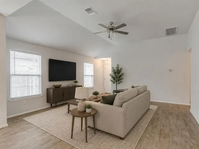 Photo 6 — 3023 Wister Road, Norman, OK 73069