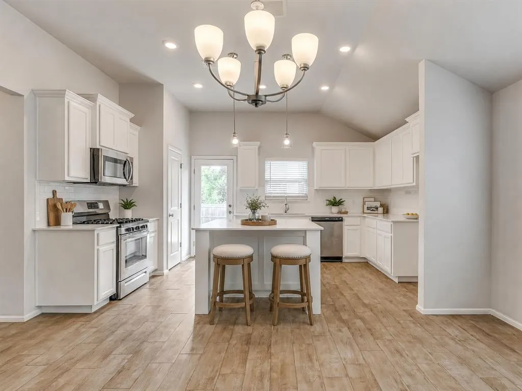 Photo 8 — 3023 Wister Road, Norman, OK 73069