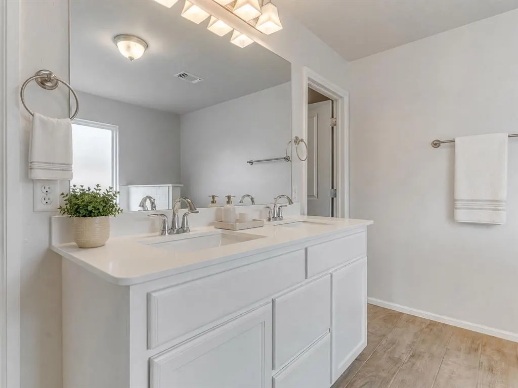 Photo 10 — 3023 Wister Road, Norman, OK 73069