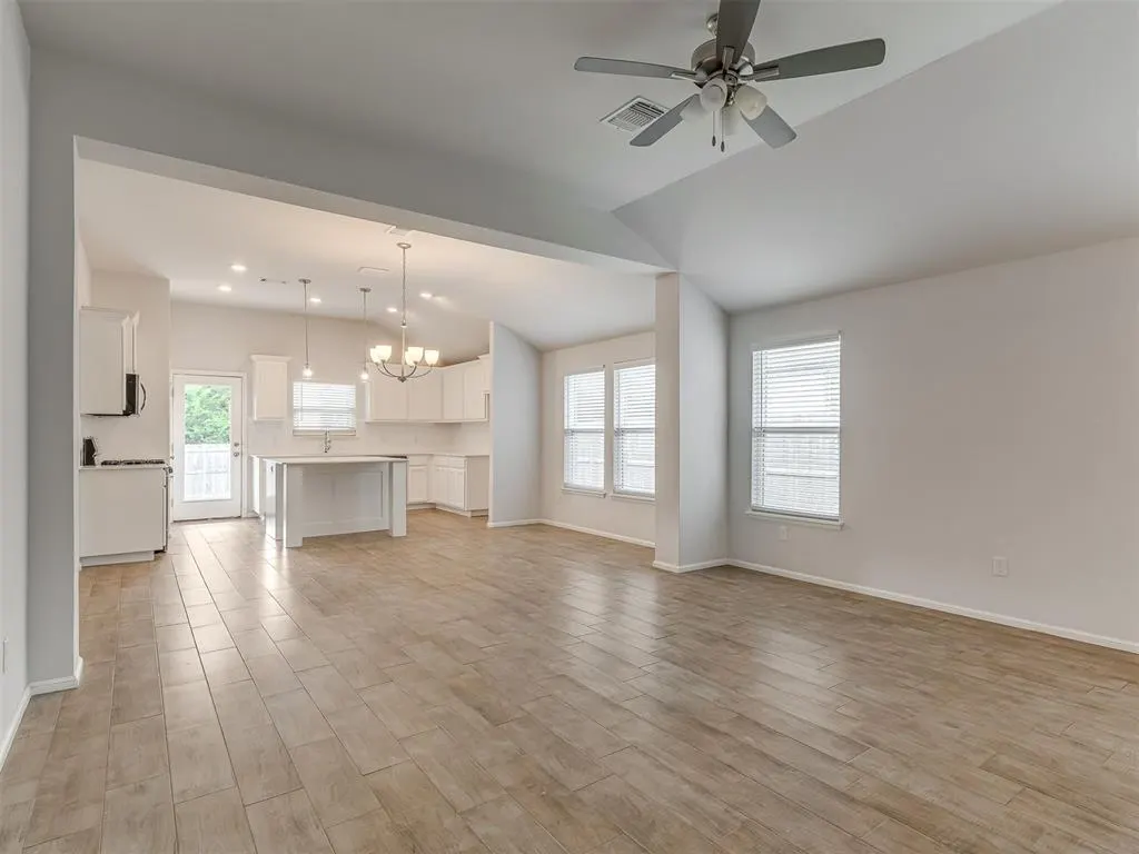 Photo 18 — 3023 Wister Road, Norman, OK 73069