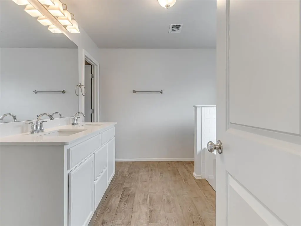 Photo 26 — 3023 Wister Road, Norman, OK 73069