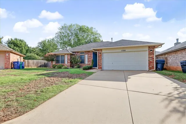 Photo 5 — 17308 N Crab Apple Place, Oklahoma City, OK 73012