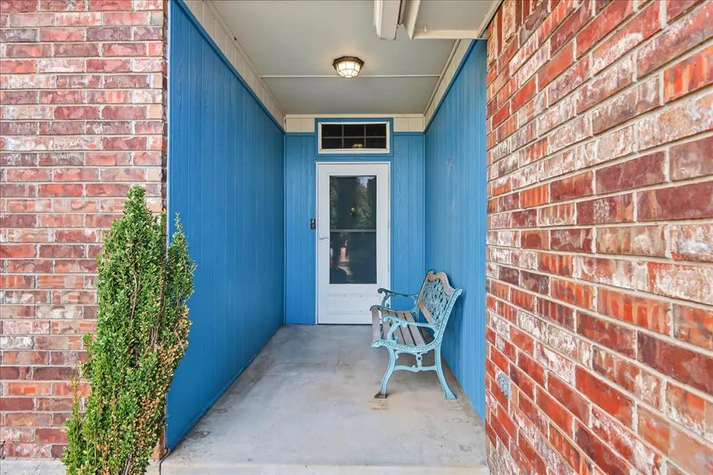 Photo 8 — 17308 N Crab Apple Place, Oklahoma City, OK 73012