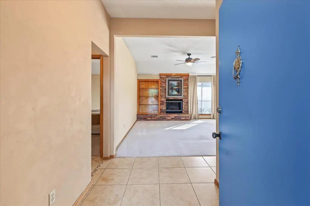 Photo 9 — 17308 N Crab Apple Place, Oklahoma City, OK 73012