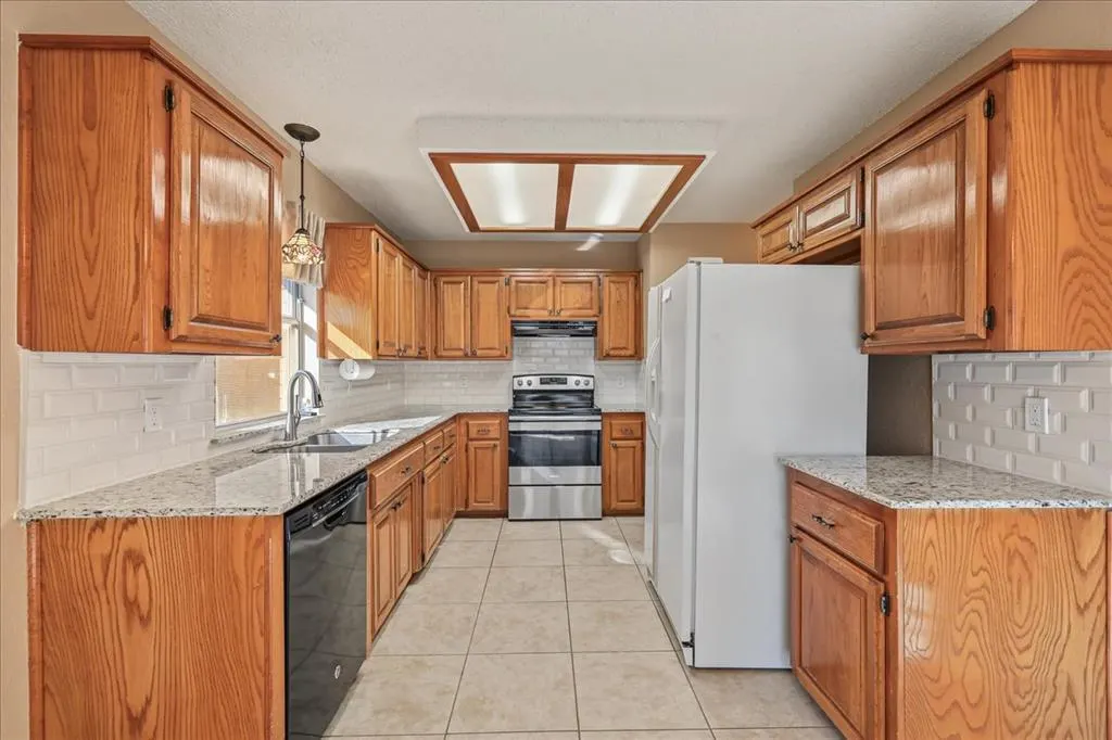 Photo 20 — 17308 N Crab Apple Place, Oklahoma City, OK 73012