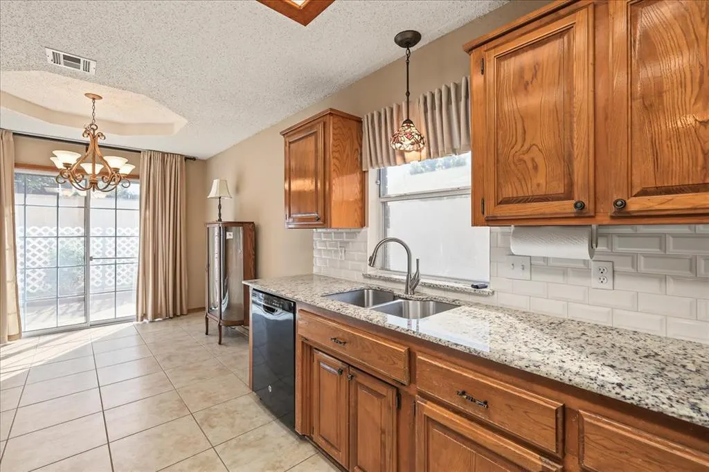 Photo 27 — 17308 N Crab Apple Place, Oklahoma City, OK 73012
