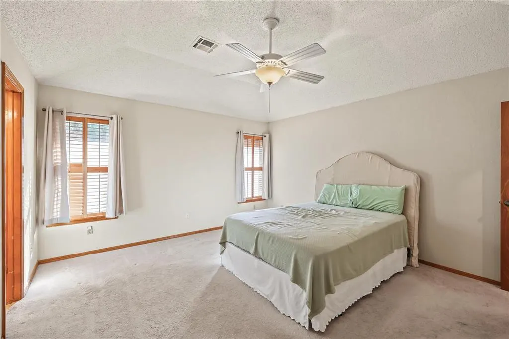 Photo 32 — 17308 N Crab Apple Place, Oklahoma City, OK 73012