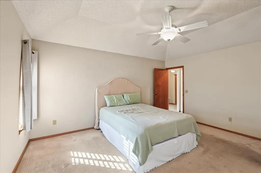 Photo 33 — 17308 N Crab Apple Place, Oklahoma City, OK 73012