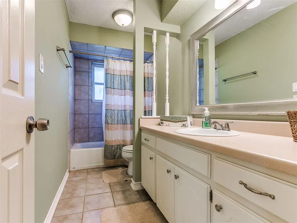 Photo 14 — 2630 N West Oaks Drive, Newcastle, OK 73065