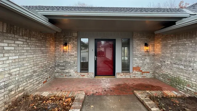 Photo 5 — 12510 Maple Ridge Road, Oklahoma City, OK 73120