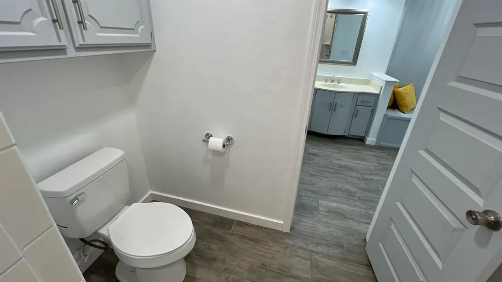 Photo 26 — 12510 Maple Ridge Road, Oklahoma City, OK 73120