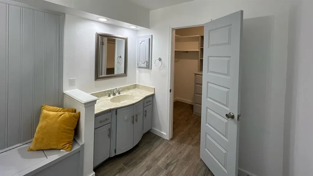 Photo 22 — 12510 Maple Ridge Road, Oklahoma City, OK 73120