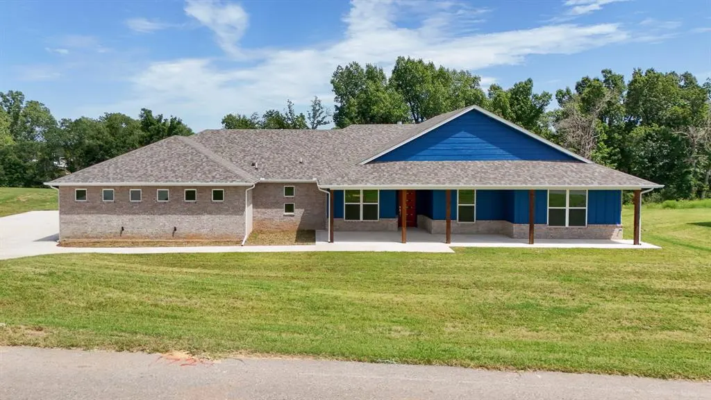Front exterior — 1724 Salma Road, Choctaw, OK 73020