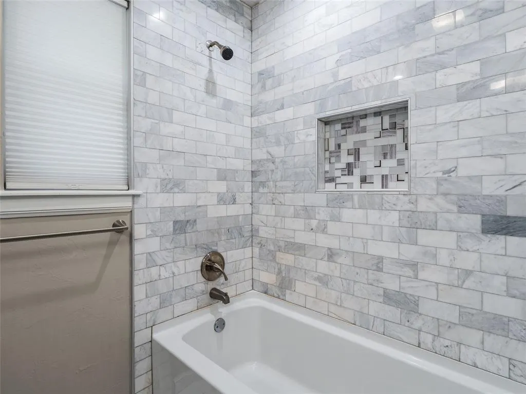 Photo 29 — 1912 Brighton Avenue, The Village, OK 73120