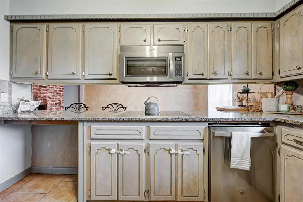 Photo 19 — 2014 E Canadian Court Terrace, Mustang, OK 73064