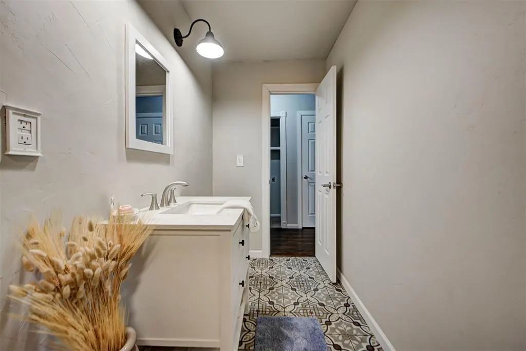 Photo 26 — 2014 E Canadian Court Terrace, Mustang, OK 73064
