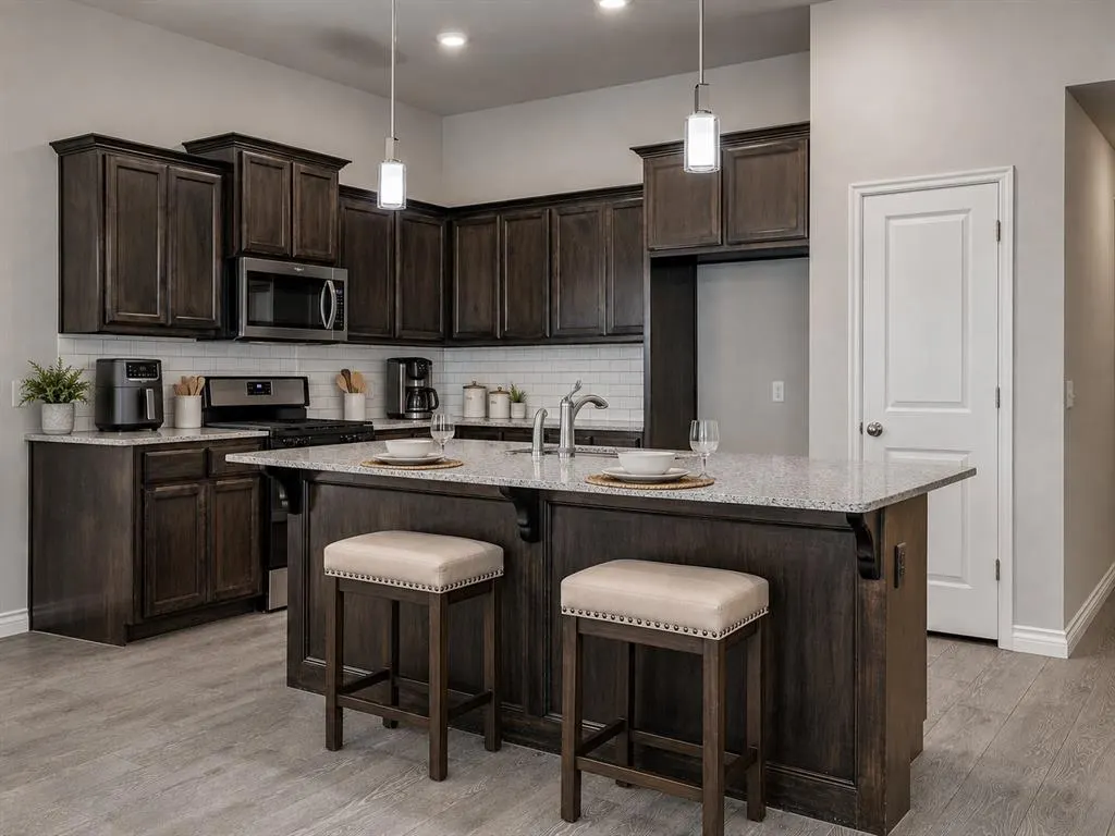 Photo 6 — 612 Blue Fish Court, Norman, OK 73069