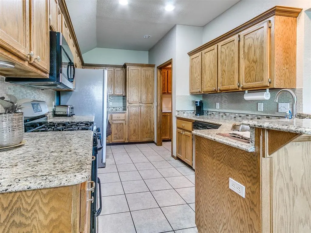 Photo 20 — 14317 Sylena Way, Oklahoma City, OK 73170
