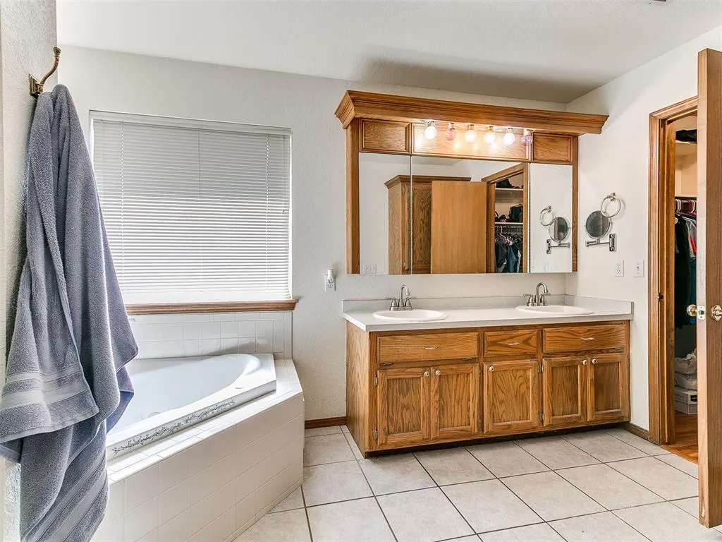 Photo 28 — 14317 Sylena Way, Oklahoma City, OK 73170