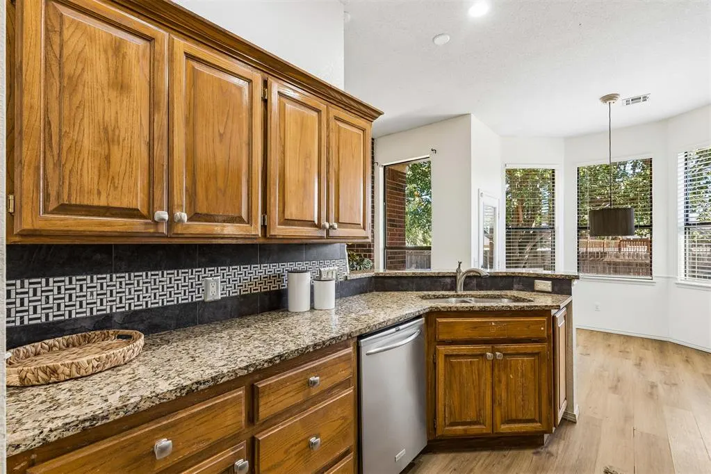 Photo 12 — 16132 Himalaya Ridge, Edmond, OK 73013