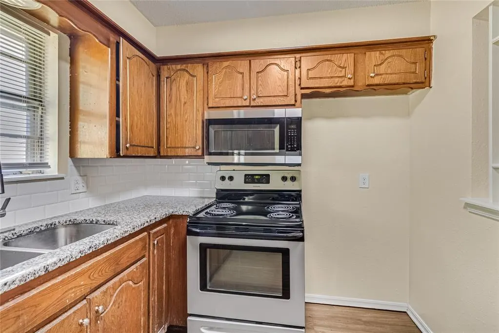 Photo 19 — 4504 Meadowpark Drive, Midwest City, OK 73110