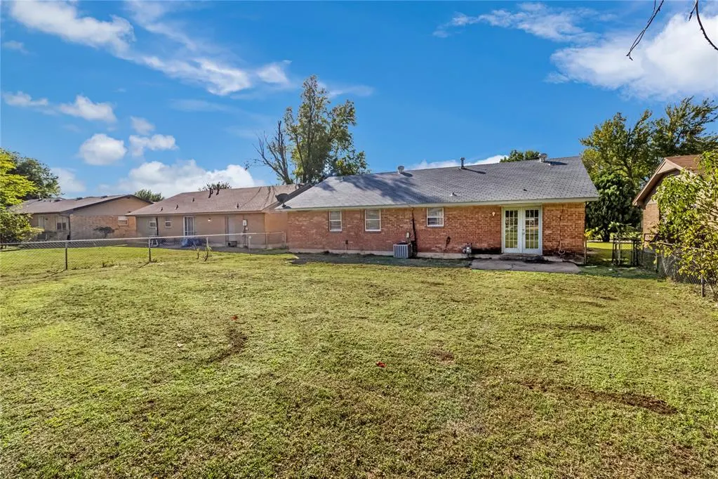 Photo 29 — 4504 Meadowpark Drive, Midwest City, OK 73110