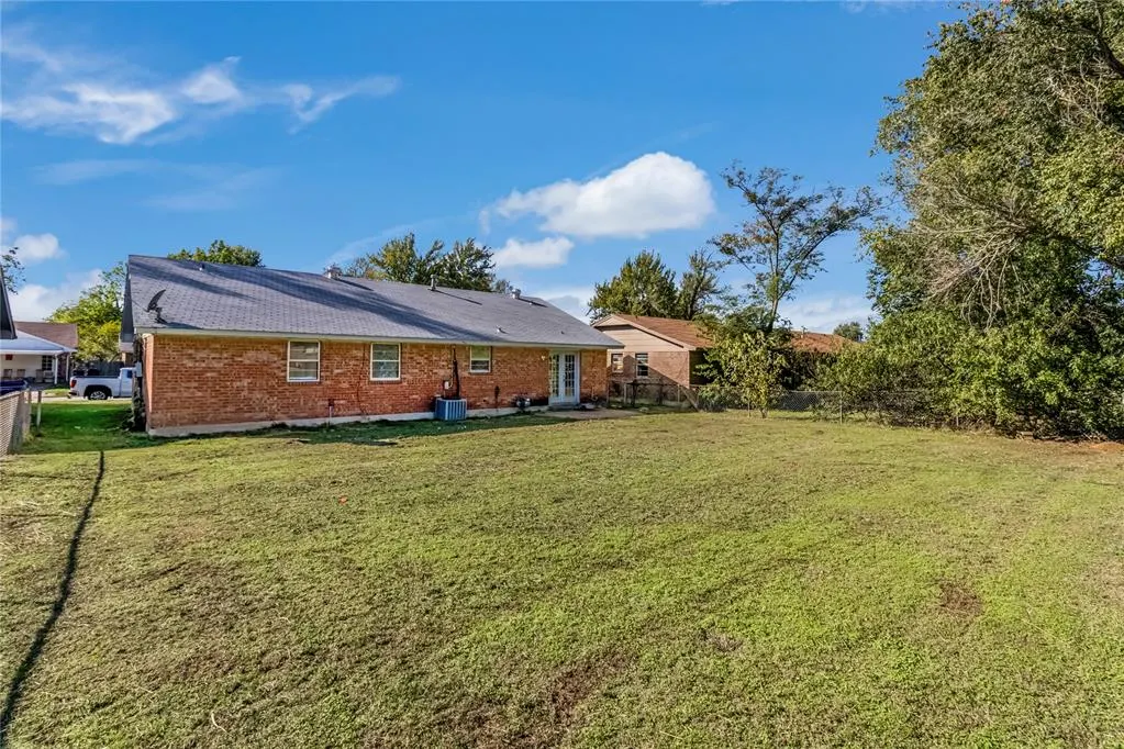 Photo 31 — 4504 Meadowpark Drive, Midwest City, OK 73110