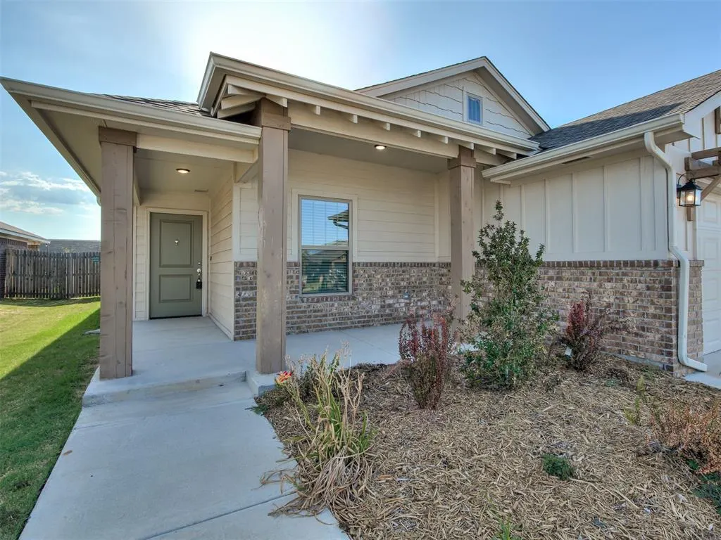 Photo 15 — 13604 Grass Plain Avenue, Yukon, OK 73099