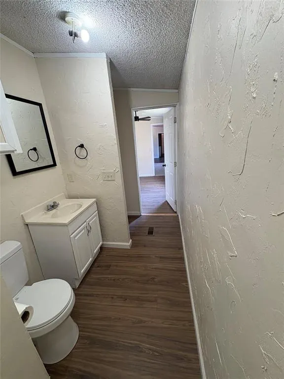 Photo 10 — 110 E Valley Rim Court, Shawnee, OK 74804