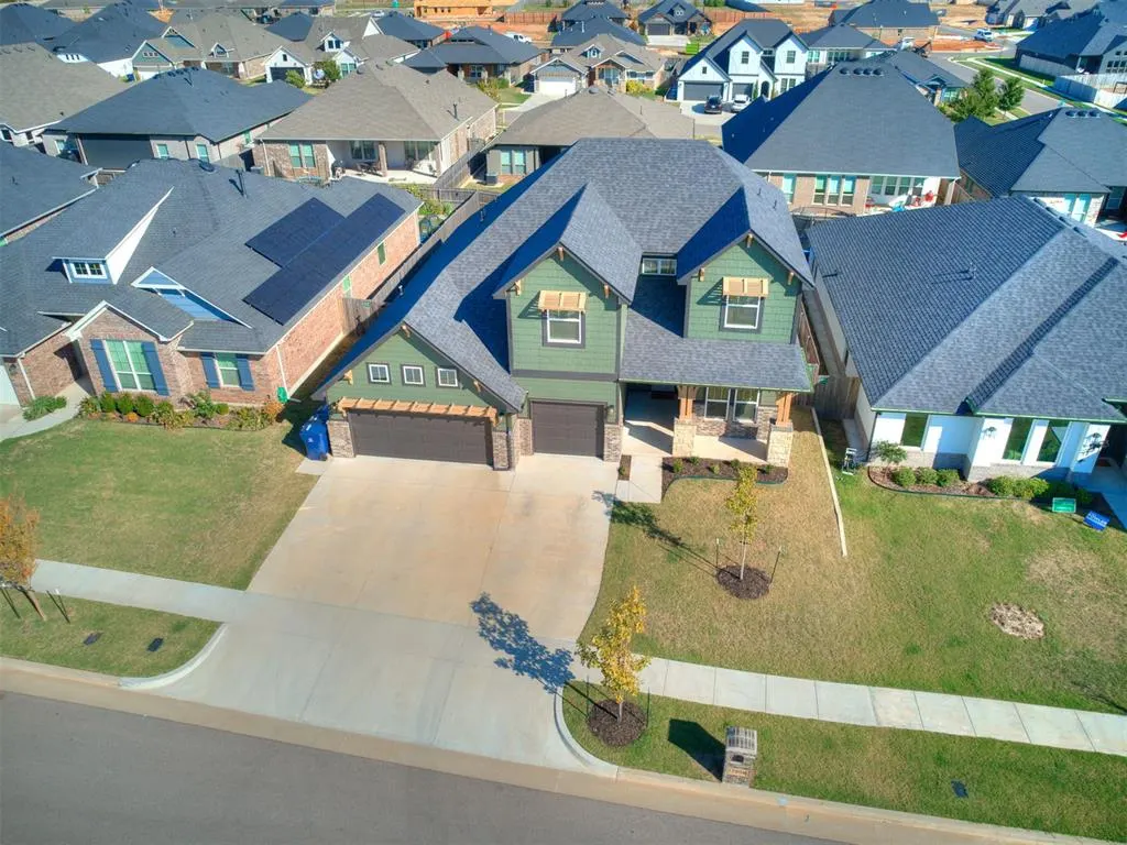 Photo 4 — 15908 Flint Drive, Oklahoma City, OK 73170