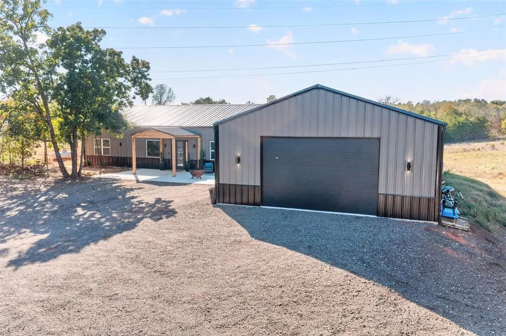 Photo 4 — 18702 Red Oak Lane, Newalla, OK 74857