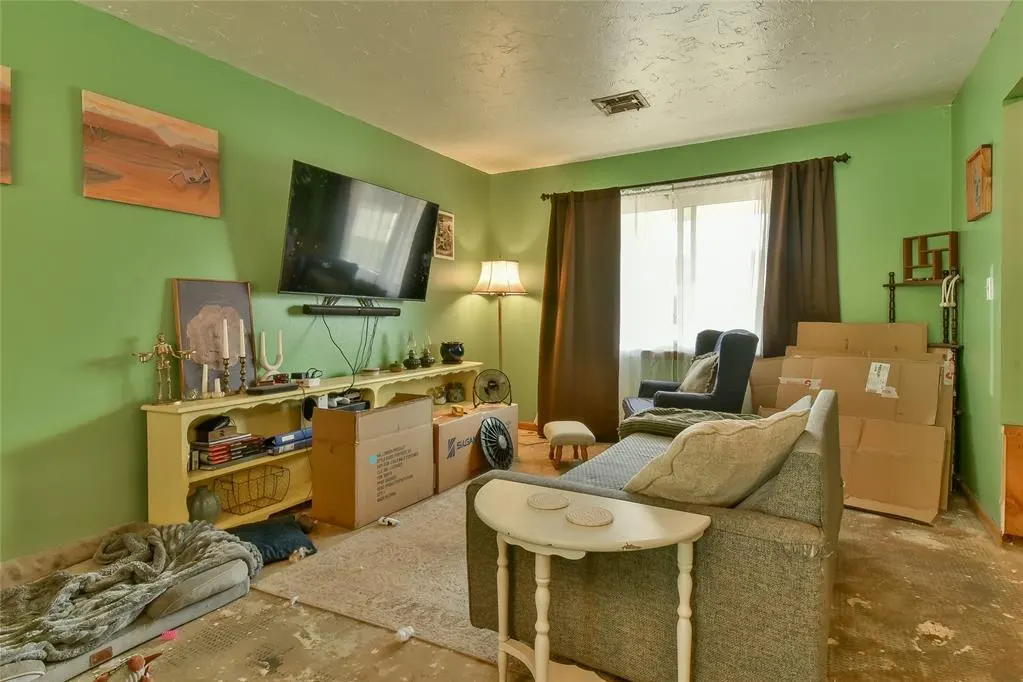 Photo 5 — 405 Vickie Drive, Del City, OK 73115