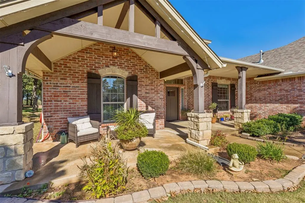 Photo 4 — 16301 SE 82nd Street, Choctaw, OK 73020