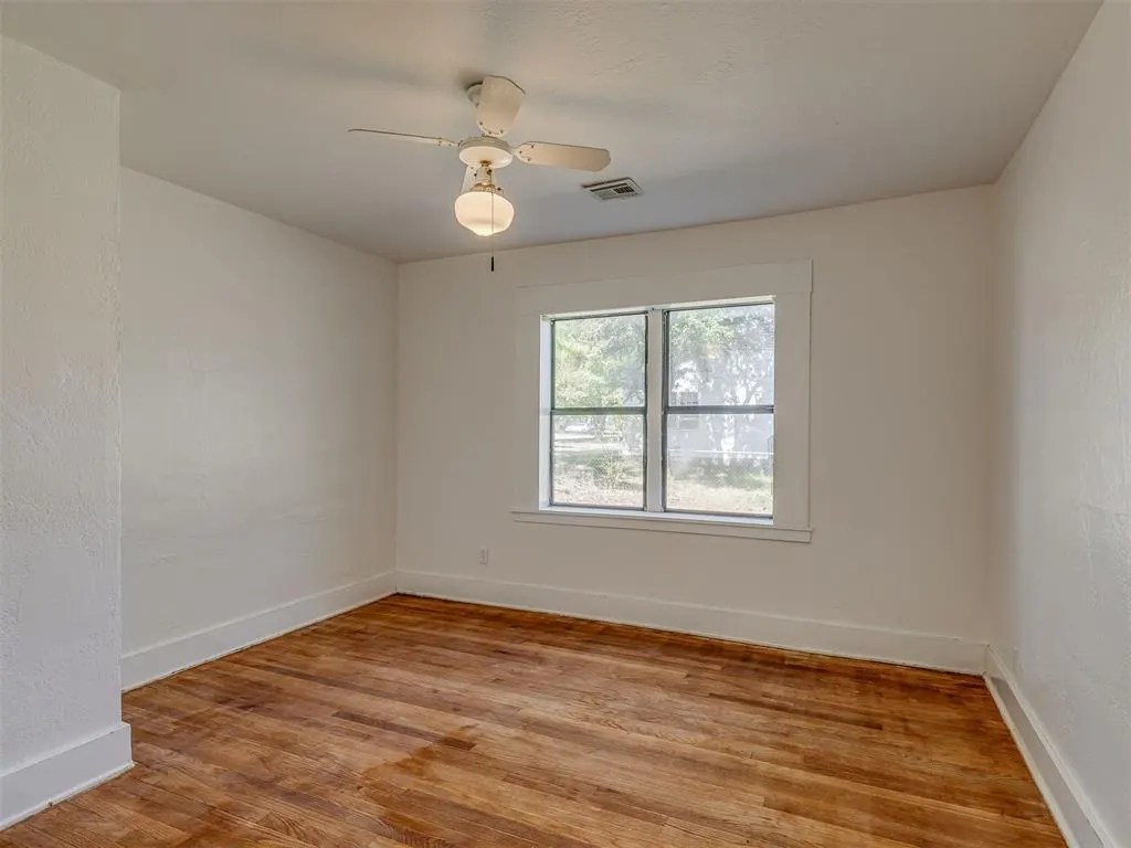 Photo 20 — 1827 S 20th Street, Chickasha, OK 73018