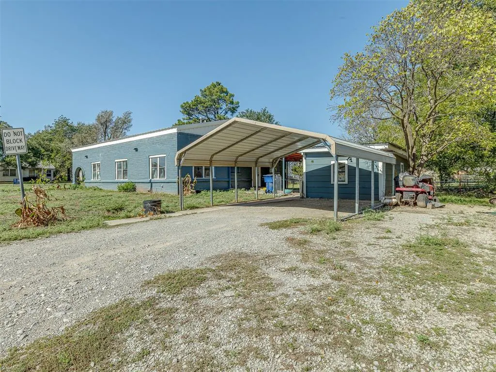 Photo 34 — 1827 S 20th Street, Chickasha, OK 73018