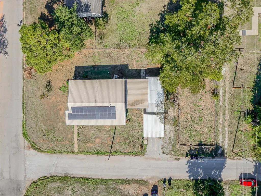 Photo 40 — 1827 S 20th Street, Chickasha, OK 73018