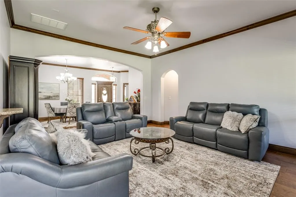 Photo 13 — 13608 Lark Lane, Oklahoma City, OK 73142